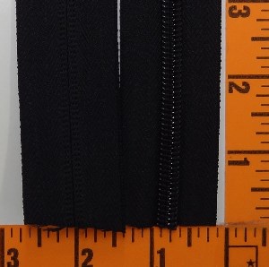 (LS) 8 Racquet Coil Continuous Zipper Black 5/8